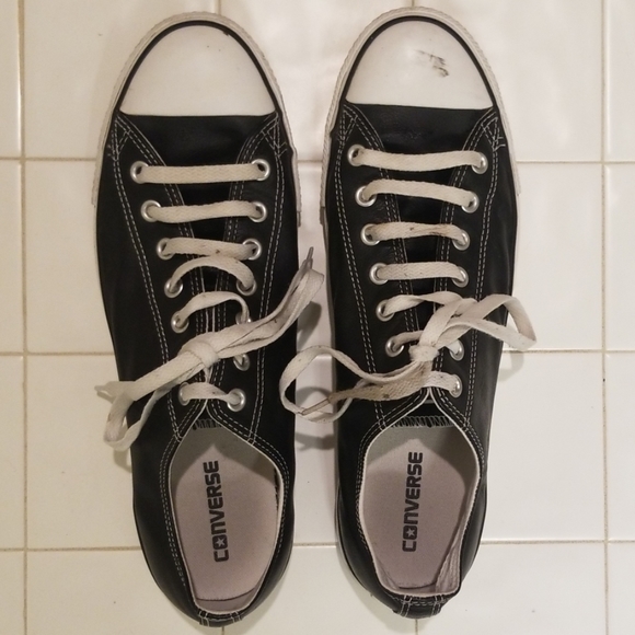 mens navy converse shoes